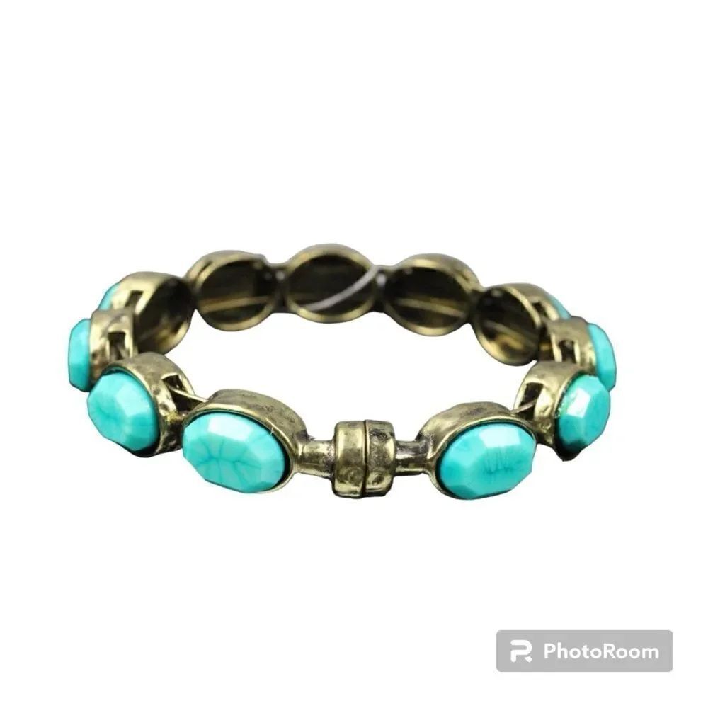 Chico’s Lindy bangle bracelet NWT